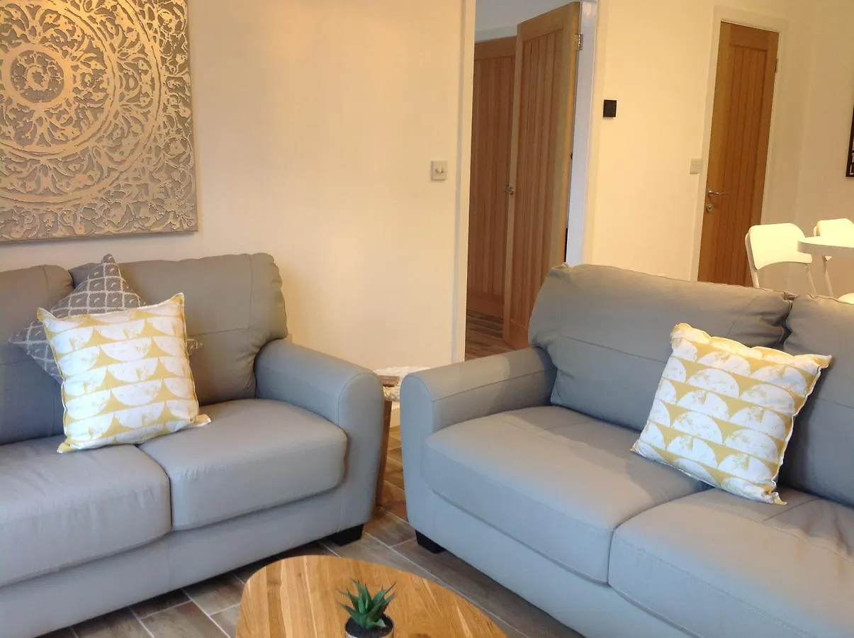 Springfield Apartments, Hawarden Apartment